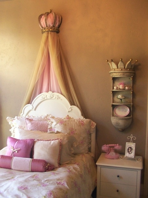 Decoración habitación juvenil princesas